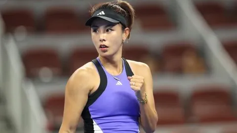 南极长城站40华诞：铸就传奇的探险者与我国南极篇章